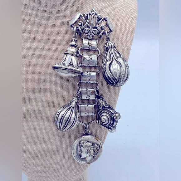 Vintage SilverTone Dangling Charm And Locket Brooch Very Unique 4 1/2” Long - Picture 9 of 9